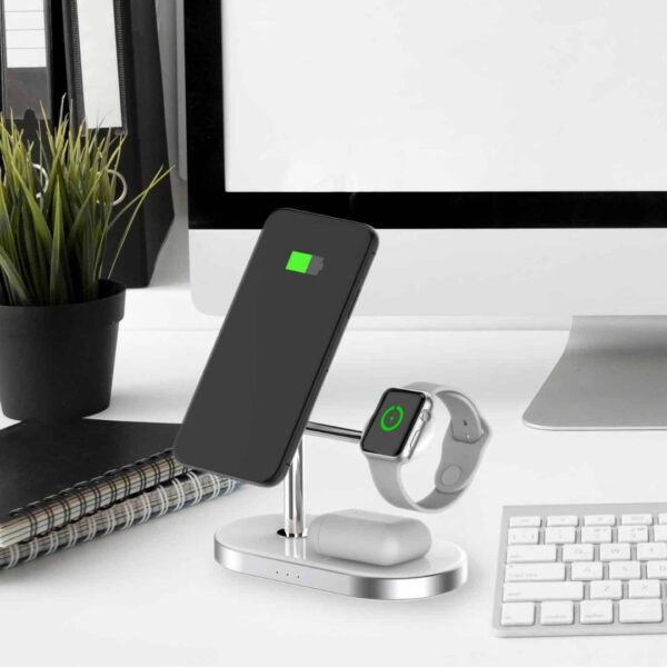 ⁦Powerology 3 in 1 MFi Charging Dock with Built-in Apple MagSafe قاعدة شحن⁩ - الصورة ⁦2⁩